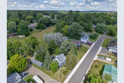 401 NE 7th Street, Grand Rapids, MN 55744 - Photo 34