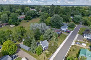 401 NE 7th St, Grand Rapids, MN 55744 - Photo 34