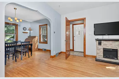 401 NE 7th Street, Grand Rapids, MN 55744 - Photo 4