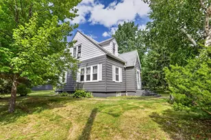 401 NE 7th St, Grand Rapids, MN 55744 - Photo 2