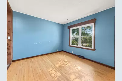 604 Lincoln Avenue SE, Bemidji, MN 56601 - Photo 2