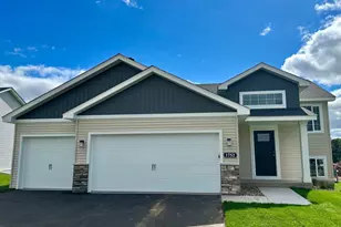 1752 Squirrel Way, New Richmond, WI 54017 - Photo 1