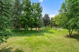 15045 Ironwood Ct, Eden Prairie, MN 55346 - Photo 34