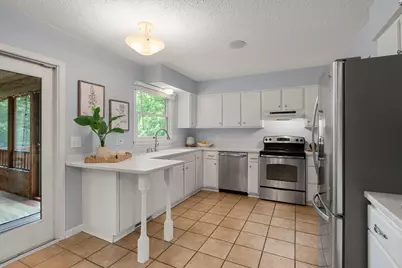 15045 Ironwood Court, Eden Prairie, MN 55346 - Photo 8