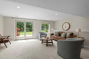 15045 Ironwood Ct, Eden Prairie, MN 55346 - Photo 22
