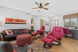 313 Maple Dr, Lanesboro, MN 55949 - Photo 8