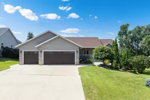313 Maple Dr, Lanesboro, MN 55949 - Photo 6