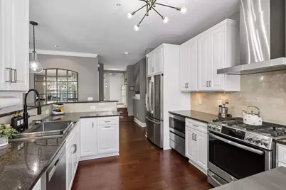 575 S 10th Street, Minneapolis, MN 55404 - Photo 18