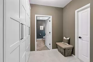 575 S 10th St, Minneapolis, MN 55404 - Photo 34