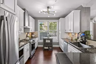 575 S 10th St, Minneapolis, MN 55404 - Photo 18