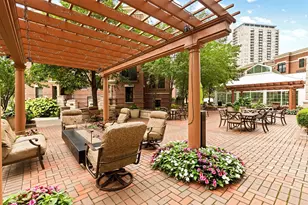 575 S 10th St, Minneapolis, MN 55404 - Photo 76