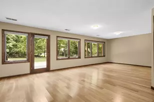 16760 N Manor Rd, Eden Prairie, MN 55346 - Photo 42