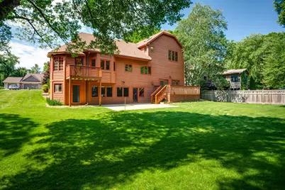 16760 N Manor Road, Eden Prairie, MN 55346 - Photo 2