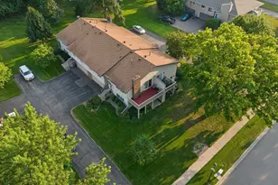14323 Chestnut Dr, Eden Prairie, MN 55347 - Photo 4