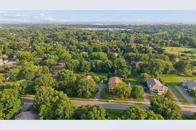 14323 Chestnut Drive, Eden Prairie, MN 55347 - Photo 34