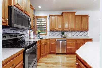 1419 12th Street SE, New Prague, MN 56071 - Photo 2
