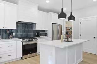 5431 Williston Rd, Minnetonka, MN 55345 - Photo 14