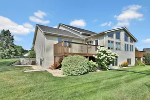 13031 Mulligan Ct, Lindstrom, MN 55045 - Photo 2