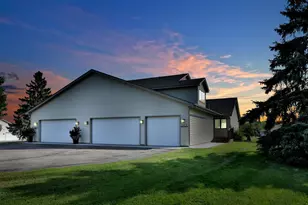 13031 Mulligan Ct, Lindstrom, MN 55045 - Photo 2