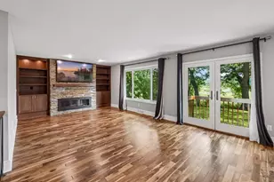 15869 Randall Ln, Minnetonka, MN 55345 - Photo 22