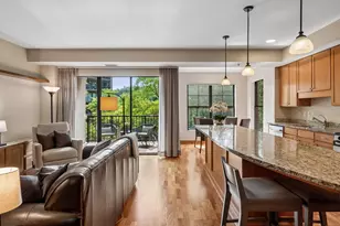 317 Groveland Ave, Minneapolis, MN 55403 - Photo 2