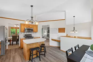 8510 Trista Ln E, Saint Bonifacius, MN 55375 - Photo 12
