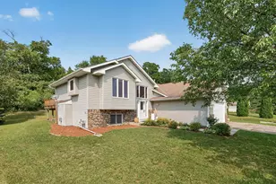 8510 Trista Ln E, Saint Bonifacius, MN 55375 - Photo 1