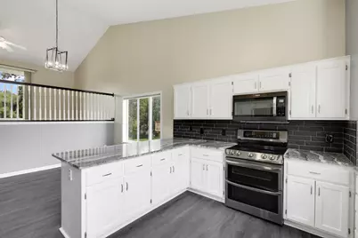 725 103rd Avenue NE, Blaine, MN 55434 - Photo 8