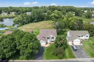 725 103rd Ave NE, Blaine, MN 55434 - Photo 2