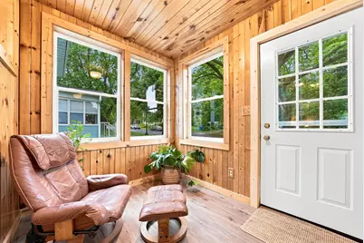 718 Manomin Avenue, Saint Paul, MN 55107 - Photo 2