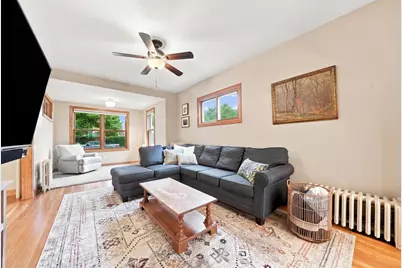 718 Manomin Avenue, Saint Paul, MN 55107 - Photo 12