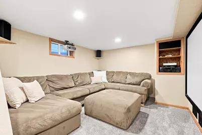 718 Manomin Avenue, Saint Paul, MN 55107 - Photo 30