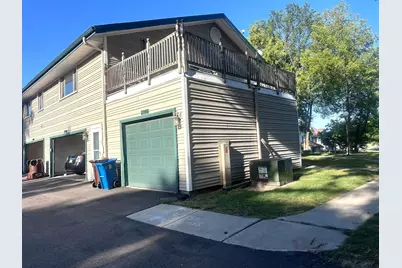 2700 Shenandoah Lane N, Plymouth, MN 55447 - Photo 2