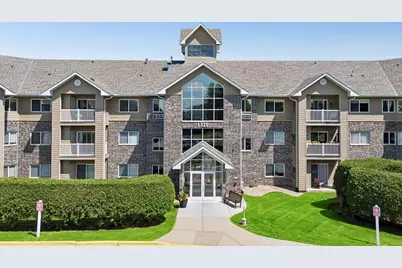1321 Lake Drive W #123, Chanhassen, MN 55317 - Photo 4