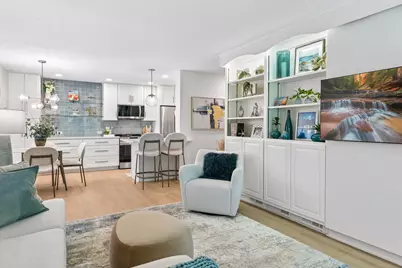 215 Barry Avenue S #112, Wayzata, MN 55391 - Photo 8
