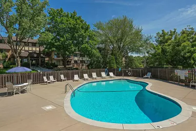215 Barry Avenue S #112, Wayzata, MN 55391 - Photo 26