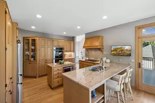 2078 Royale Dr, Eagan, MN 55122 - Photo 20
