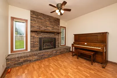 1732 Evergreen Drive, Woodbury, MN 55125 - Photo 8