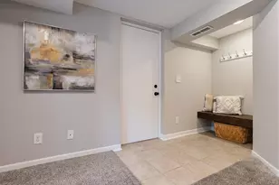 7729 Plymouth Ave N, Golden Valley, MN 55427 - Photo 20