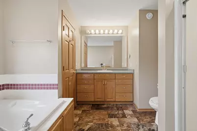 109 Anglewood Drive, Kenyon, MN 55946 - Photo 28