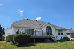 109 Anglewood Dr, Kenyon, MN 55946 - Photo 8