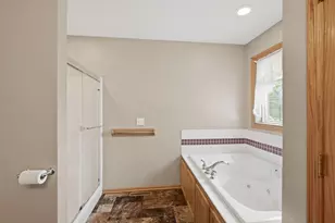 109 Anglewood Dr, Kenyon, MN 55946 - Photo 30