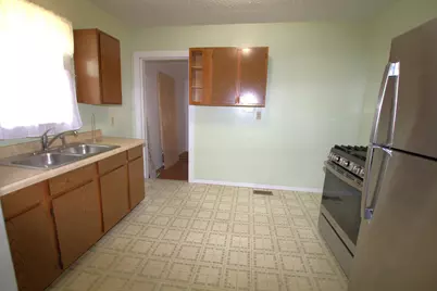 414 Cleveland Street SW, Staples, MN 56479 - Photo 6