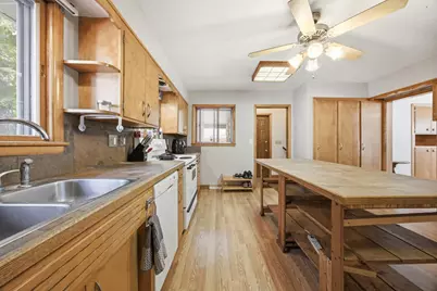 1106 5th Avenue S, Moorhead, MN 56560 - Photo 8