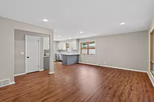 509 Indiana Ave N, Golden Valley, MN 55422 - Photo 8