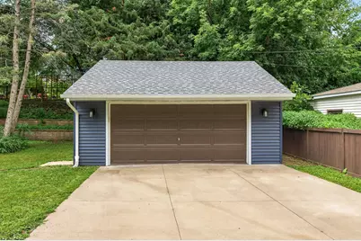 509 Indiana Avenue N, Golden Valley, MN 55422 - Photo 38