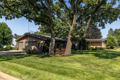 1000 Mound Spring Terrace, Bloomington, MN 55420 - Photo 2
