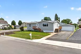 102 5th St SW, Kasson, MN 55944 - Photo 32