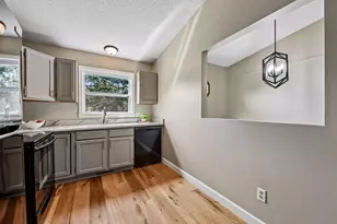 7229 Bren Ln, Eden Prairie, MN 55346 - Photo 16