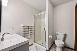 7229 Bren Ln, Eden Prairie, MN 55346 - Photo 28